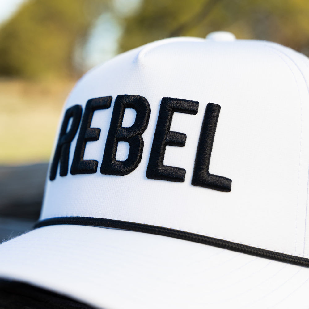 
                  
                    White Rebel Performance Rope Hat
                  
                